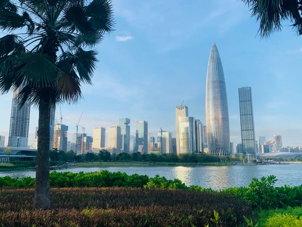 济宁工艺雕塑在园林景观中的应用与设计要点解析