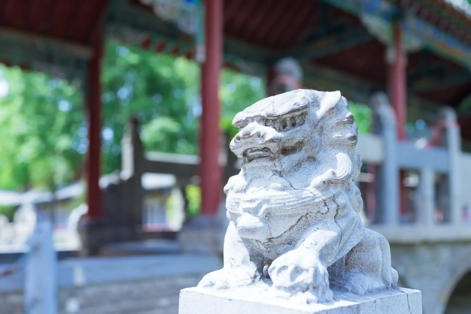 济宁石雕制品工艺对比:艺祥石雕传统技法与现代雕塑的融合应用正文配图 2
