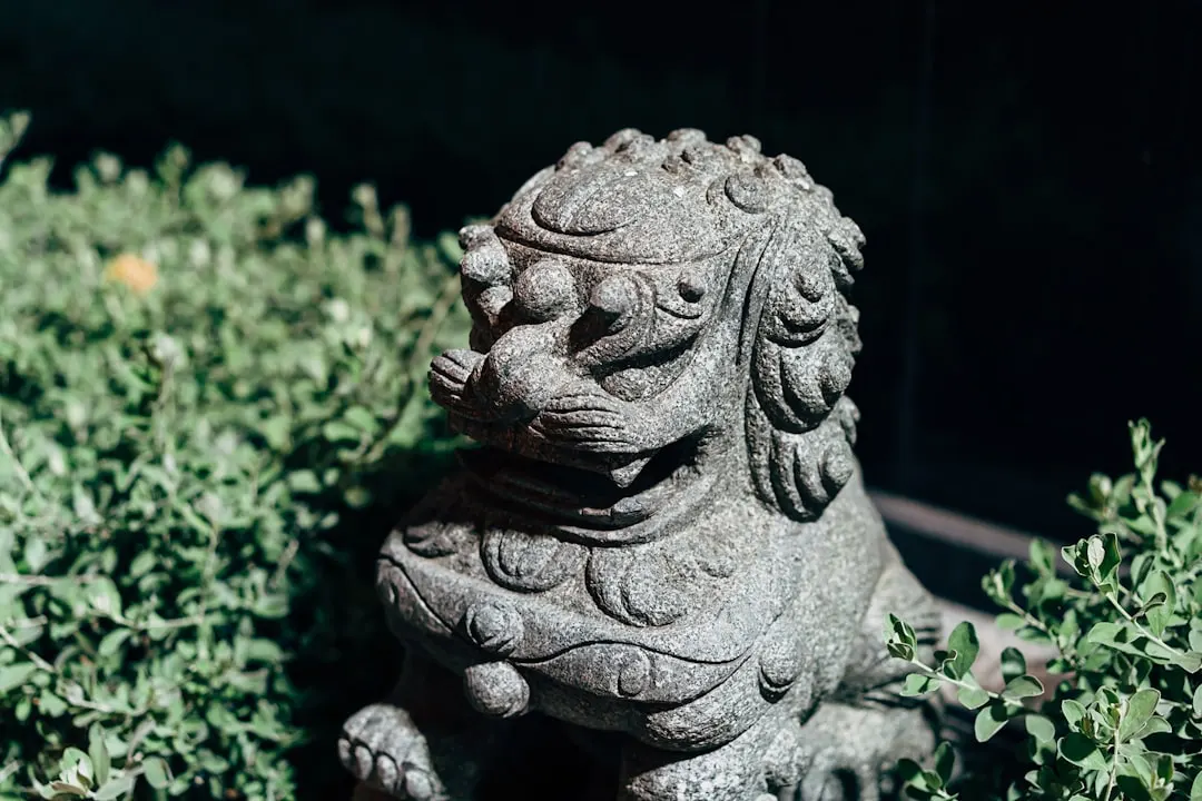 济宁石雕制品选购指南：马集镇艺祥石雕厂工艺雕塑材质对比正文配图 2